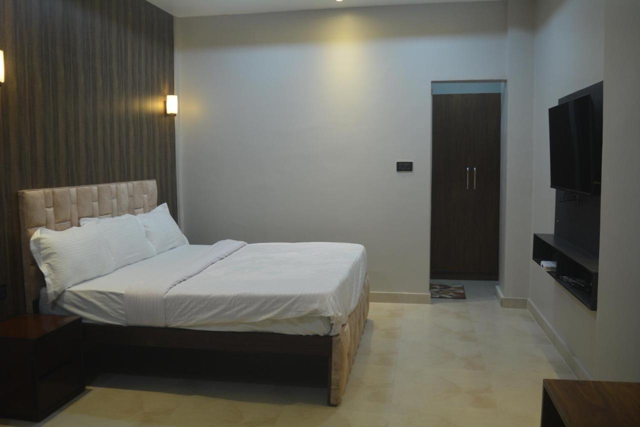 Maharaja Hotel & Banquet Darbhanga Екстер'єр фото