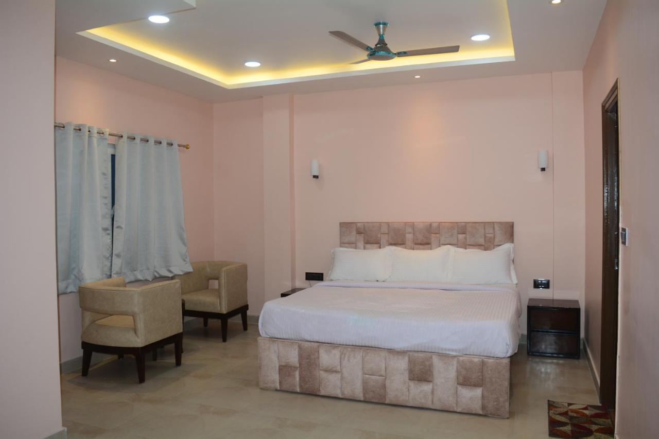 Maharaja Hotel & Banquet Darbhanga Екстер'єр фото